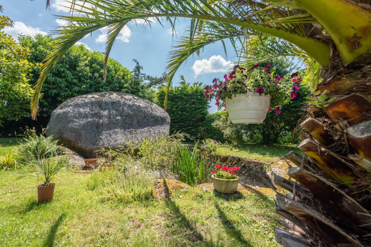 Villa Des Fleurs D'Ajoncs Concarneau Exterior foto
